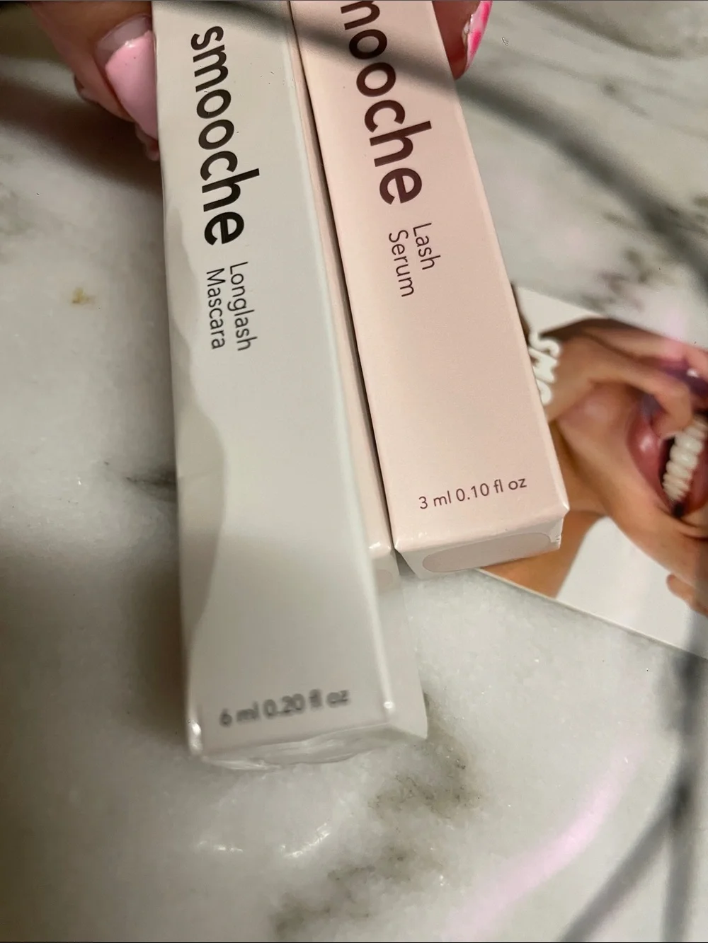 N/A smooche lash